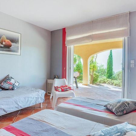 Lovely Home In Sainte-Maxime With Wifi Extérieur photo