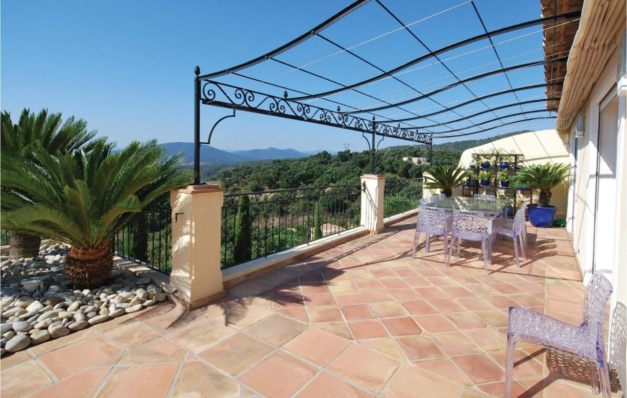 Lovely Home In Sainte-Maxime With Wifi Extérieur photo