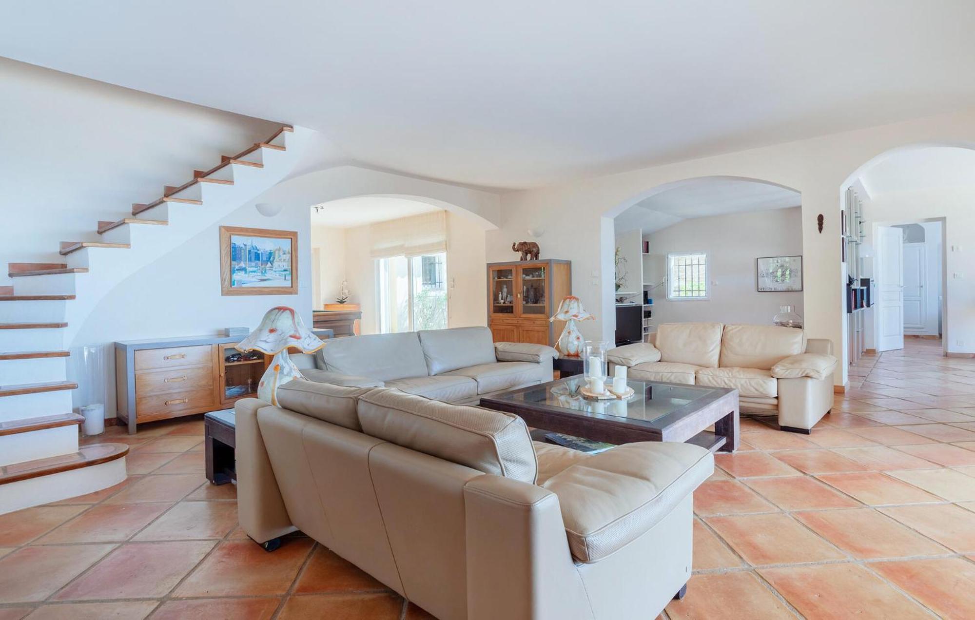 Lovely Home In Sainte-Maxime With Wifi Extérieur photo