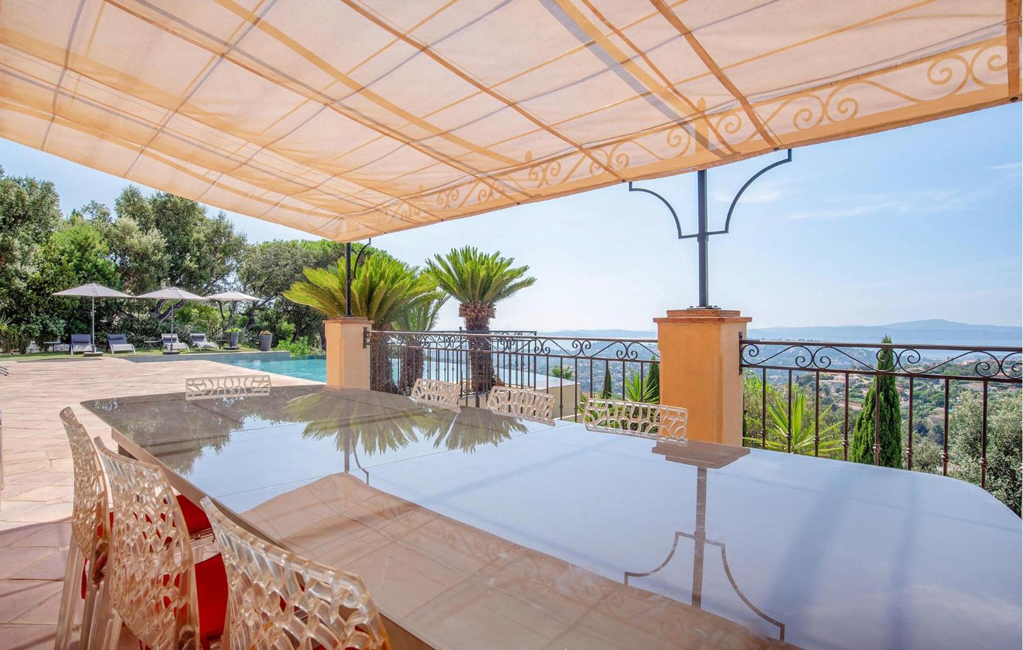 Lovely Home In Sainte-Maxime With Wifi Extérieur photo